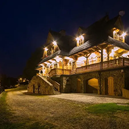 Smerkowy Dworek Villa