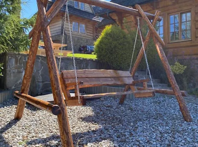 Smerkowy Dworek Villa *